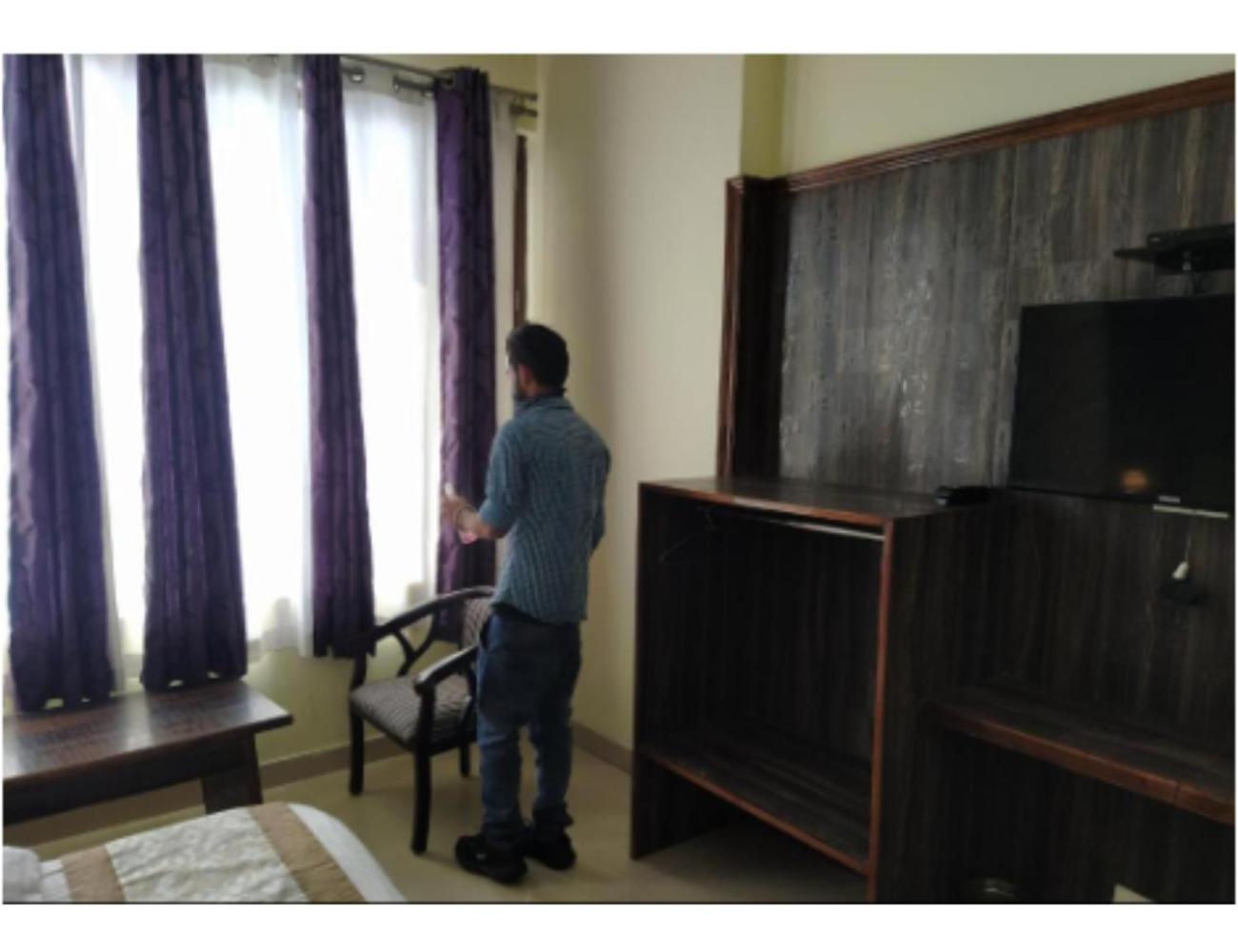 Hotel Super Mall Residency, Mussoorie Exteriör bild